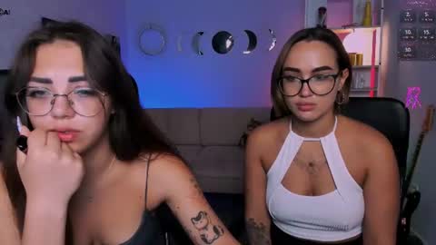 kiki_swan online show from 07-11-26, 09:12