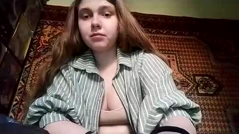 kikibang_ online show from 02-04-26, 08:53