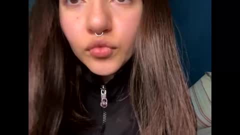 kikilove15 online show from 06-11-26, 03:15