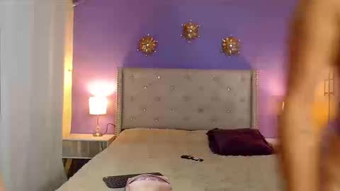 Mia  Kim online show from 09-25-25, 11:41