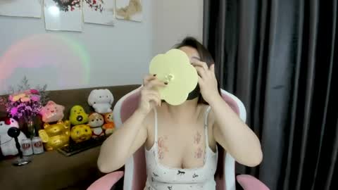 Kim online show from 06-08-26, 06:30
