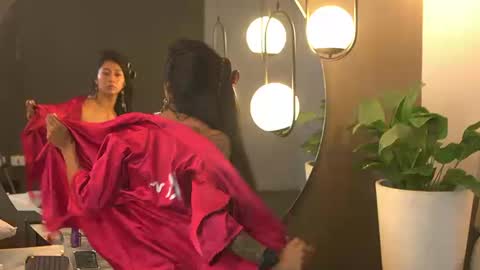 Kim online show from 03-20-26, 01:16