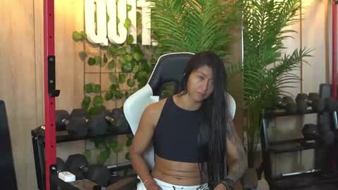 Kim online show from 04-07-26, 01:11