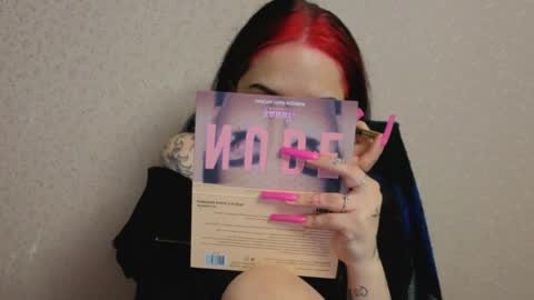 Kim online show from 04-13-26, 09:09