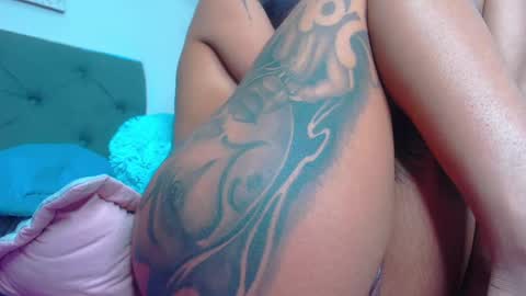 Kim online show from 01-21-25, 05:38