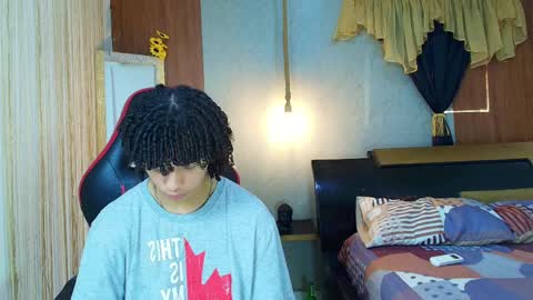 KIM online show from 04-12-26, 01:05