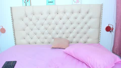 kim_eli online show from 02-14-25, 02:18