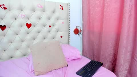 kim_eli online show from 02-20-25, 09:09