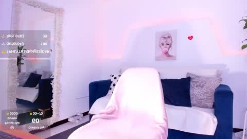 Snapshot of kim_ev chatting on 03-11-25, 07:58 Kim online show from 03-11-25, 07:58