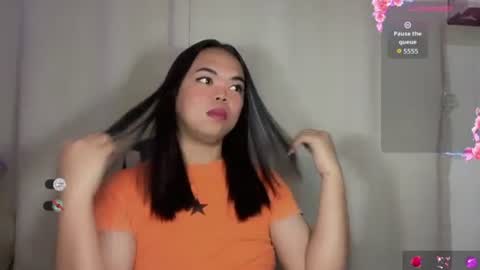 KYLIE online show from 11-22-25, 12:15