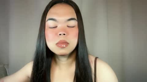 KYLIE online show from 12-14-25, 05:46