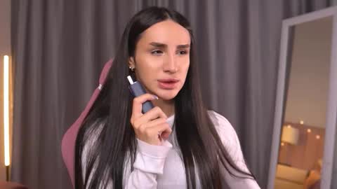 Snapshot of kim_oberlin chatting on 11-04-25, 11:09 Kim Oberlin online show from 11-04-25, 11:09