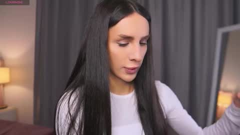 Snapshot of kim_oberlin chatting on 11-05-25, 11:10 Kim Oberlin online show from 11-05-25, 11:10