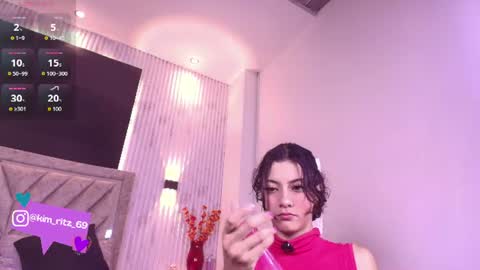 Kim  online show from 06-13-26, 08:18