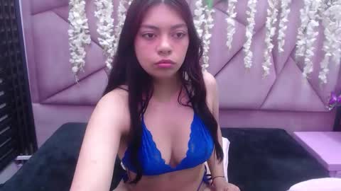 Snapshot of kim_sweet_69 chatting on 11-29-25, 12:30 kim_sweet_69 online show from 11-29-25, 12:30