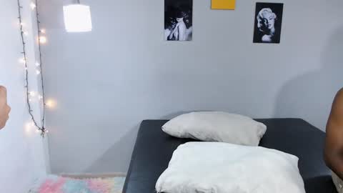 Snapshot of kimandyuk chatting on 01-14-25, 07:21 Kim  Yuk online show from 01-14-25, 07:21