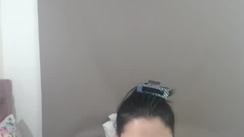 Snapshot of kimberjamesxx chatting on 06-15-26, 01:30 DANIELA online show from 06-15-26, 01:30