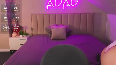 Snapshot of kimberlly_smith chatting on 11-24-25, 12:21 kimberlly_smith online show from 11-24-25, 12:21