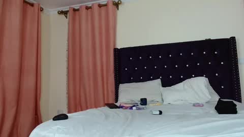 Snapshot of kimberly_blaze chatting on 01-26-25, 10:24 kimberly_blaze online show from 01-26-25, 10:24