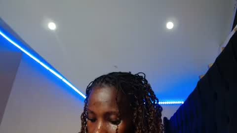 Snapshot of kimberly_chloe chatting on 07-13-26, 07:49 Kimberly online show from 07-13-26, 07:49