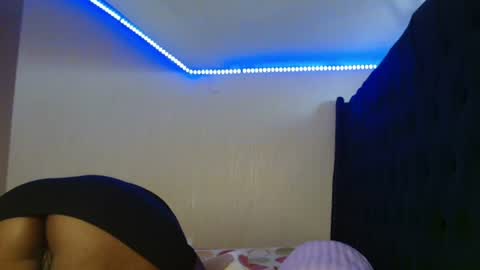 Snapshot of kimberly_chloe chatting on 07-16-26, 07:58 Kimberly online show from 07-16-26, 07:58