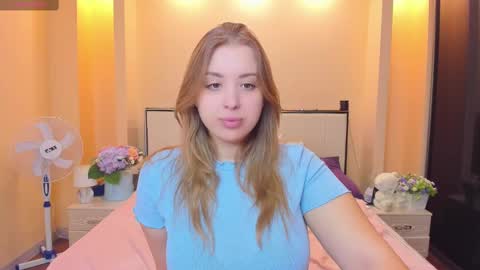 kimberly_mm online show from 12-10-24, 07:05