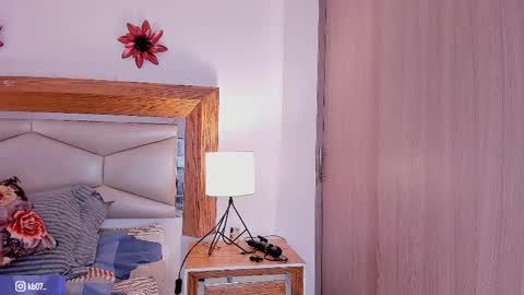 kimberly shaw online show from 10-11-25, 06:50