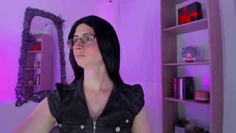 kimberly_thonson online show from 11-16-25, 03:17