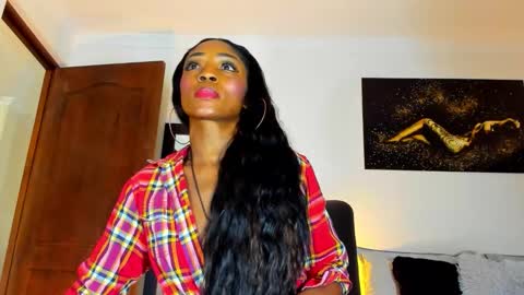 Kimberly Banks online show from 11-22-25, 01:32