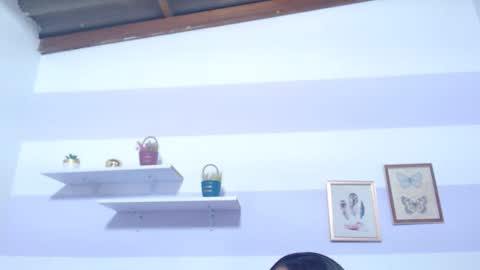 Kim  online show from 11-04-25, 05:56