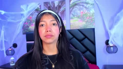 Kimberly Villalobos online show from 11-07-25, 11:43