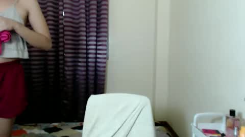 kimchie_21 online show from 10-21-25, 02:56