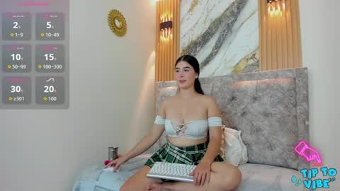 Snapshot of kimdavies chatting on 07-28-26, 07:37 KAREN online show from 07-28-26, 07:37