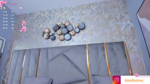  KIM  online show from 01-12-25, 02:24