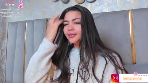  KIM  online show from 02-05-25, 08:54