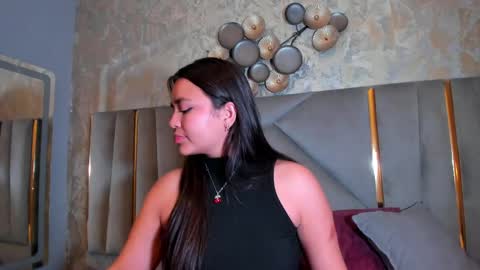  KIM  online show from 06-04-26, 02:39