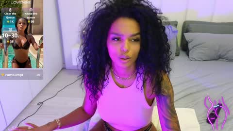 Kim online show from 02-03-25, 05:14