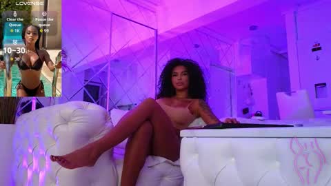 Kim online show from 11-18-25, 10:52