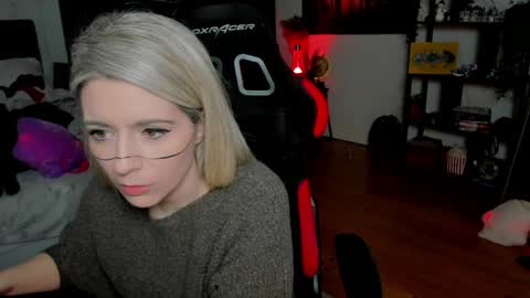 Wolfs Girl online show from 02-03-26, 06:24