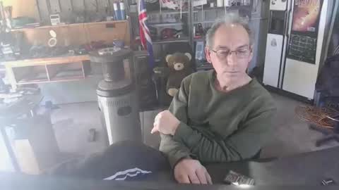 kimintheshed online show from 09-14-25, 04:11