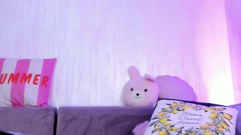 Snapshot of kimkardassiann chatting on 11-21-25, 09:24 Natalie online show from 11-21-25, 09:24