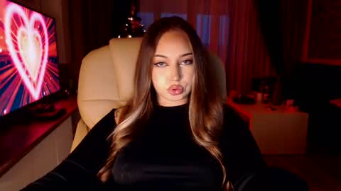 Kim Lee  online show from 12-24-24, 02:33