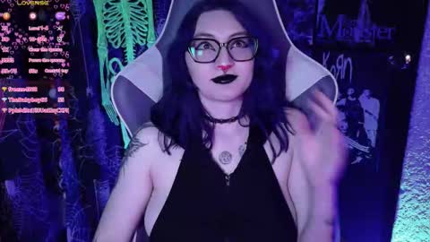 Kim Lennox online show from 03-10-26, 03:39