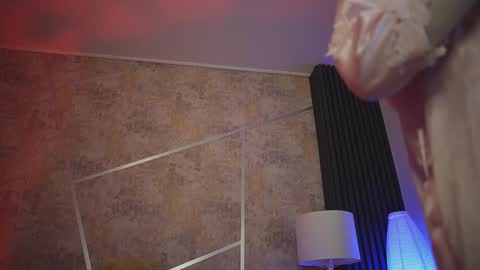 Kim online show from 03-06-26, 05:37