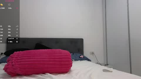 Kimmie online show from 05-07-26, 07:19