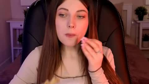  Your Kimmie  follow me  online show from 04-30-26, 12:11