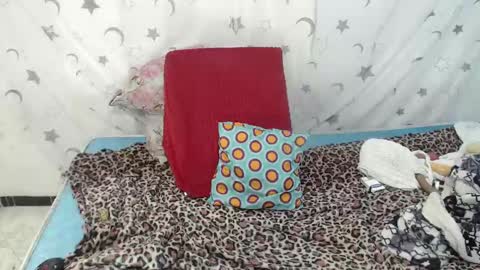 Snapshot of kimmy_sander1 chatting on 01-31-25, 06:13 Kimmy online show from 01-31-25, 06:13