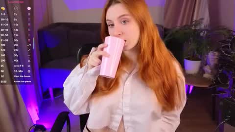 Snapshot of kimplusvibes chatting on 03-06-26, 07:05 online on Wednesday online show from 03-06-26, 07:05