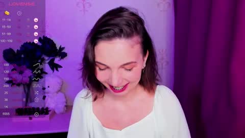 Hazel online show from 03-05-26, 10:17