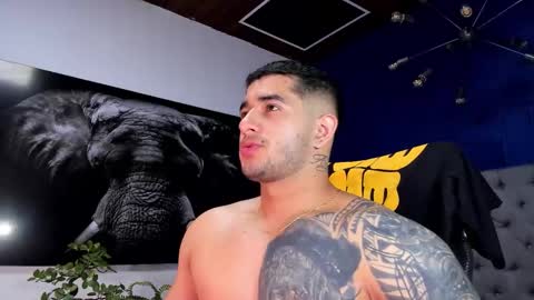 Angel Falconer online show from 01-17-26, 02:16